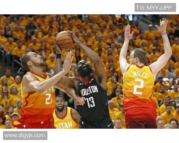 2019年火箭与爵士季后赛精彩对决全场录像回顾与分析